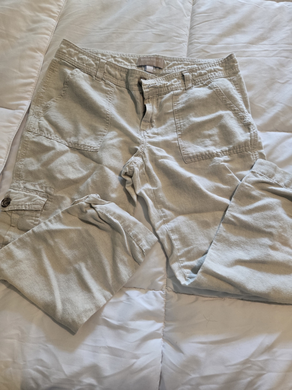 Banana Republic Womens Light Beige Cargo Pants